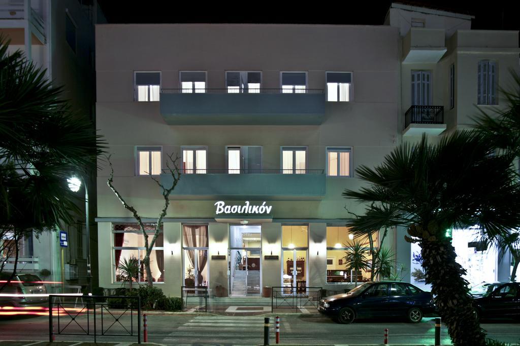 Vassilikon Hotel Лутраки Екстериор снимка